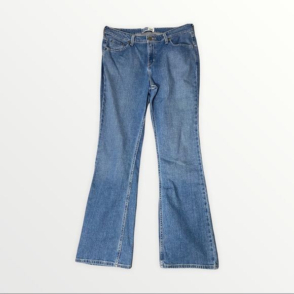 Levi’s Mid-rise Boot Cut Jeans Distressed Size 12 - Picture 1 of 6